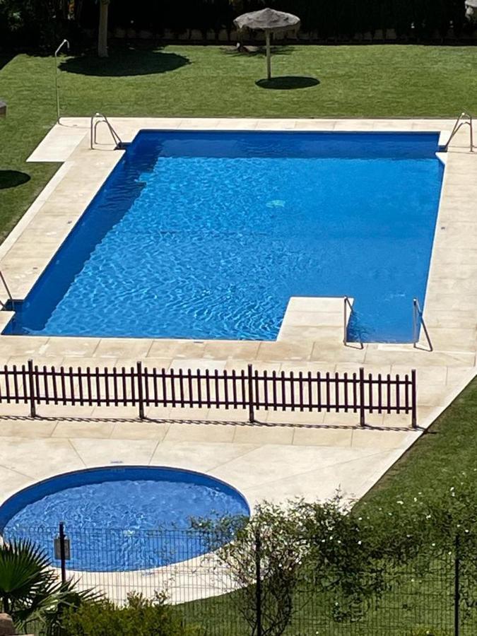 Apartmán Encantador Piso Con Terraza Y Piscina Benalmádena Exteriér fotografie